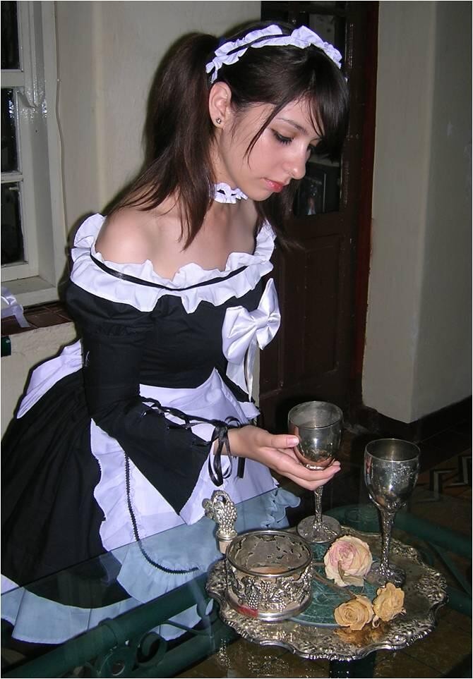 sissy maid serving