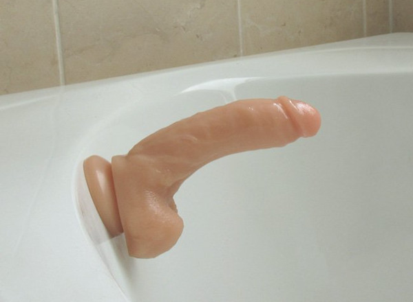 sissy tub dildo